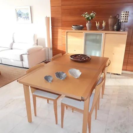 The At Apartmán El Albir