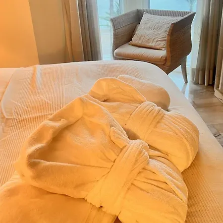 The At Апартаменты